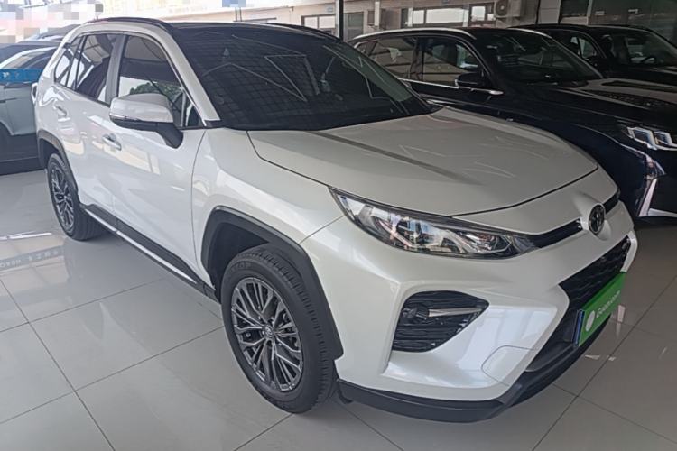 Used Toyota Wildlander 2023 2.0L CVT Two-Wheel Drive Luxury PLUS Edition Front Right 45 Deg