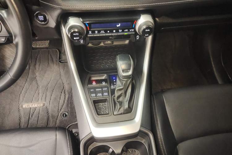 Used Toyota Wildlander 2023 2.0L CVT Four-Wheel Drive Luxury PLUS Edition Gear Lever