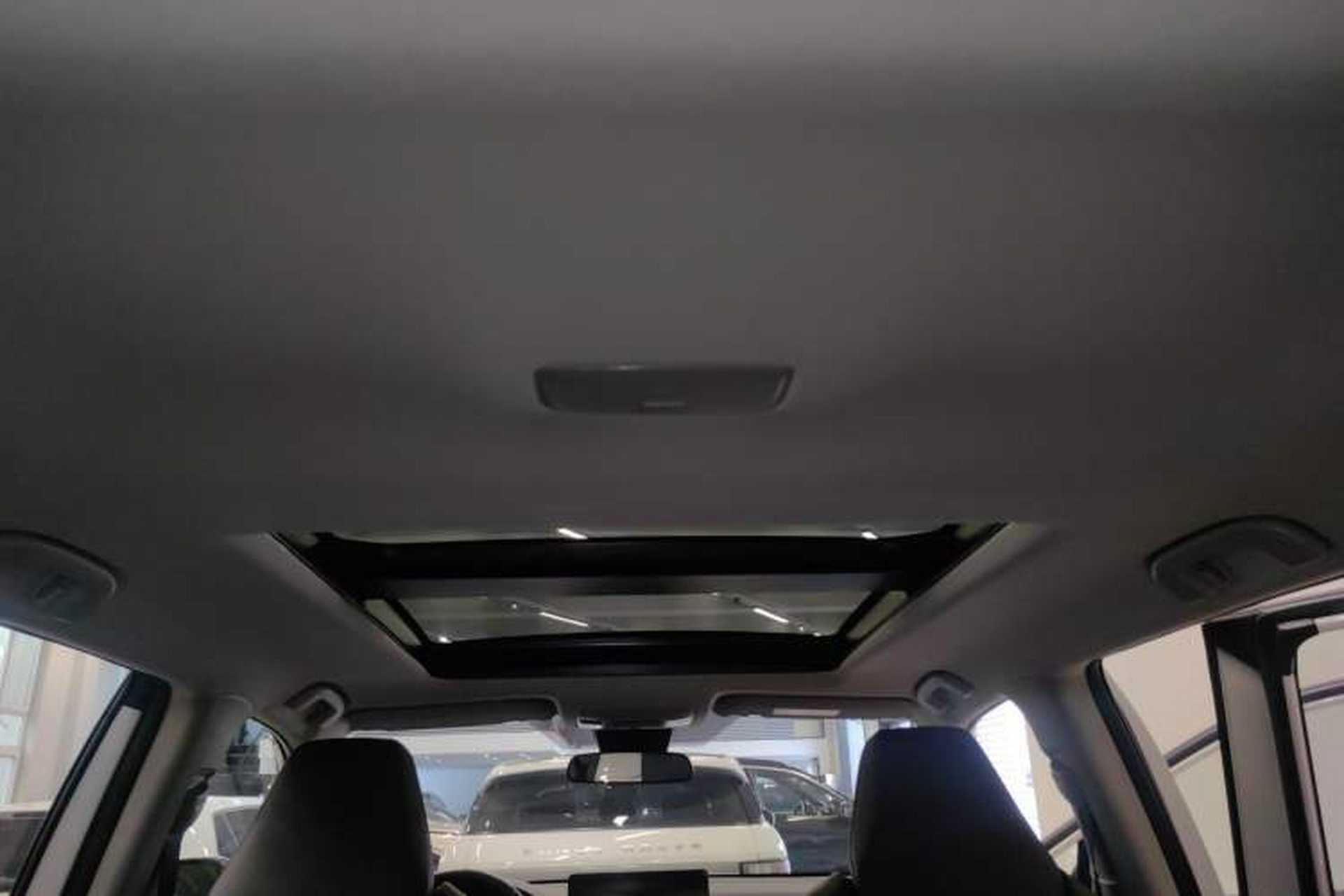 Used Toyota Wildlander 2023 2.0L CVT Four-Wheel Drive Luxury PLUS Edition Headliner
