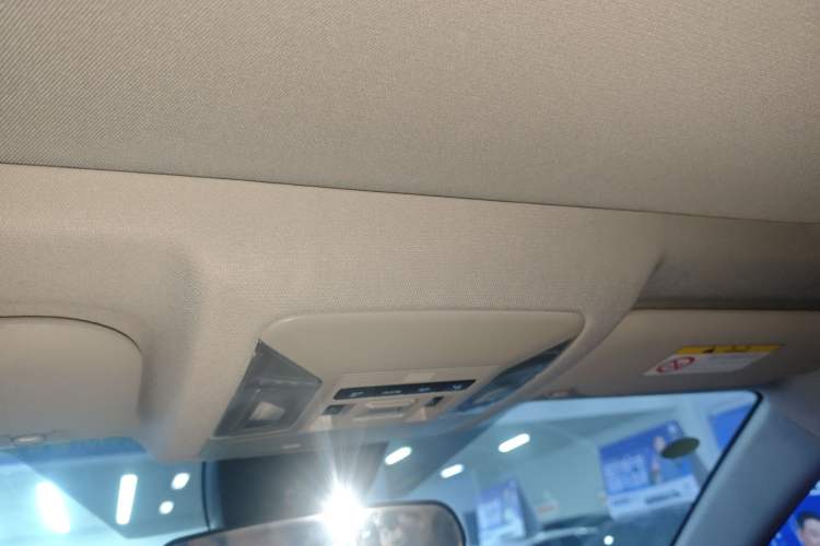 Used Toyota Wildlander 2023 2.0L CVT Four-Wheel Drive Luxury PLUS Edition Headliner