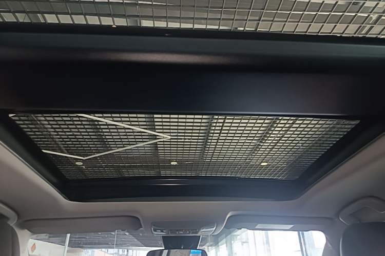Used Toyota Wildlander 2023 2.0L CVT Two-Wheel Drive Luxury PLUS Edition Headliner