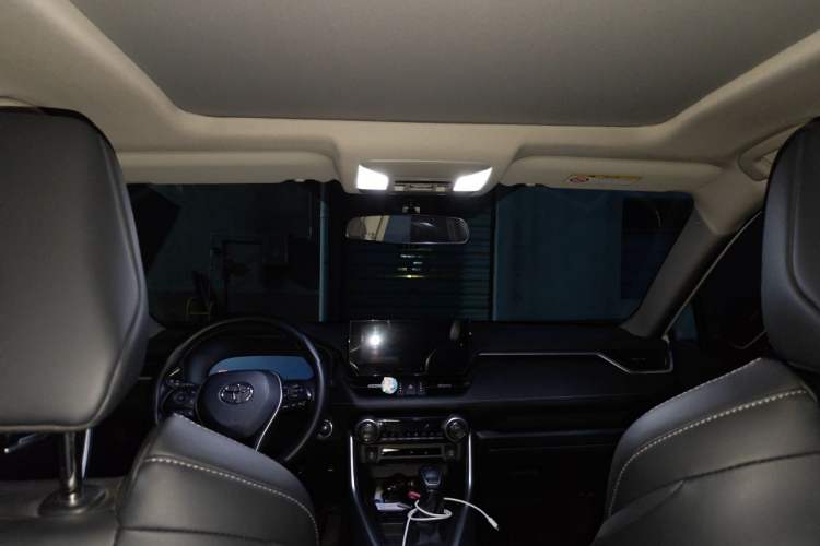 Used Toyota Wildlander 2023 2.0L CVT Two-Wheel Drive Luxury PLUS Edition Headliner
