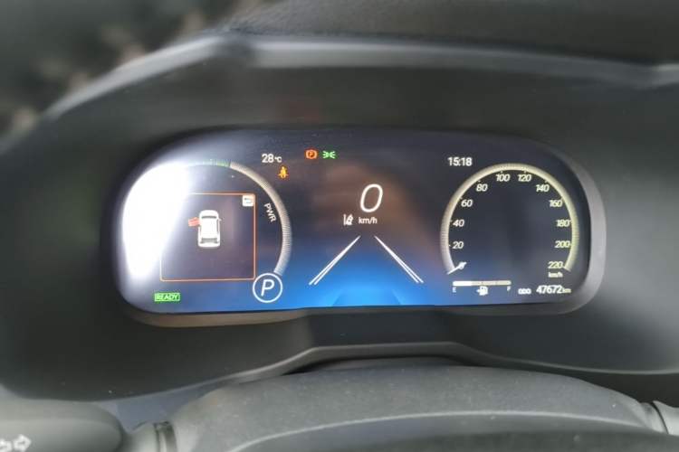 Used Toyota Wildlander 2023 Dual-Motor 2.5L E-CVT Two-Wheel Drive Luxury PLUS Edition Instrument Cluster