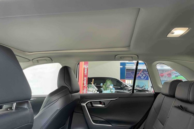 Used Toyota Wildlander 2023 2.0L CVT Four-Wheel Drive Luxury PLUS Edition Interior 1