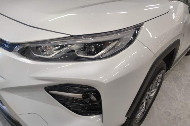 Used Toyota Wildlander 2023 2.0L CVT Four-Wheel Drive Luxury PLUS Edition Left Front Headlight