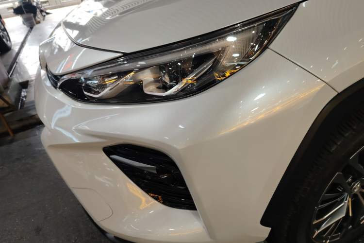 Used Toyota Wildlander 2023 2.0L CVT Four-Wheel Drive Luxury PLUS Edition Left Front Headlight