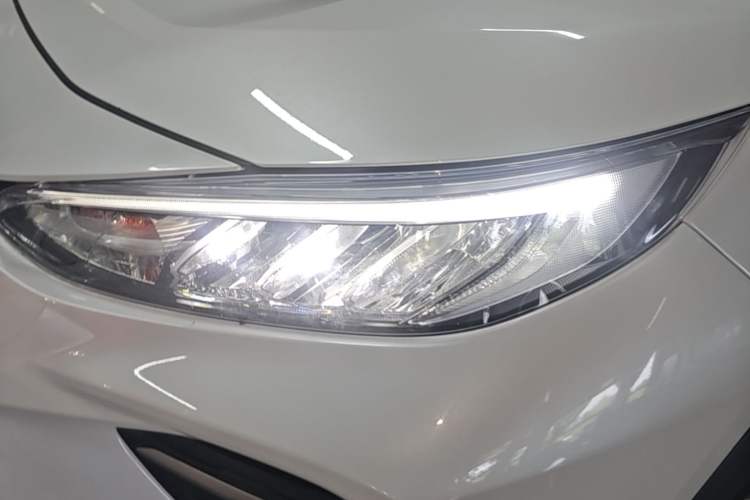 Used Toyota Wildlander 2023 2.0L CVT Two-Wheel Drive Leading Edition Left Front Headlight