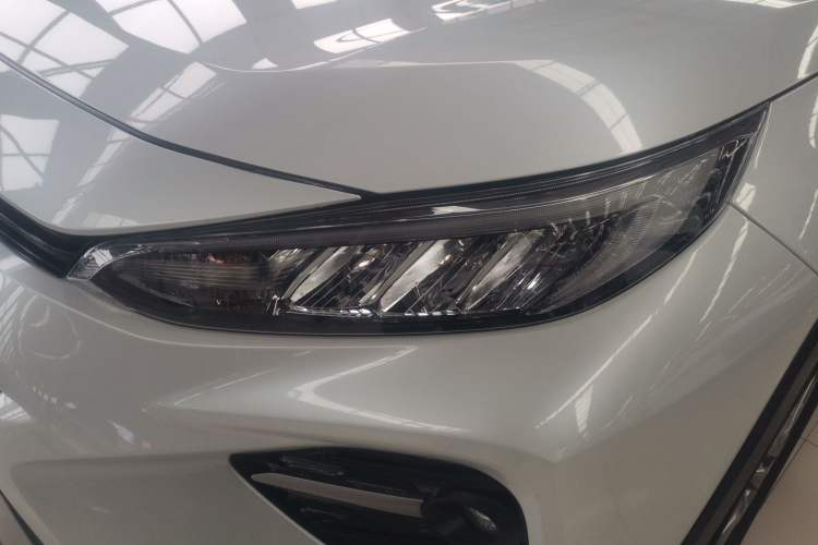 Used Toyota Wildlander 2023 2.0L CVT Two-Wheel Drive Leading Edition Left Front Headlight