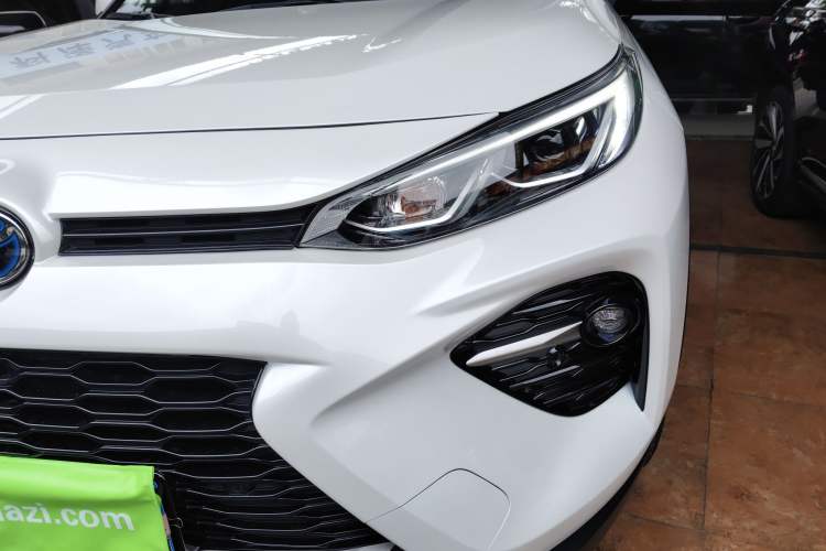 Used Toyota Wildlander 2023 Dual-Motor 2.5L E-CVT Four-Wheel Drive Prestige Edition Left Front Headlight