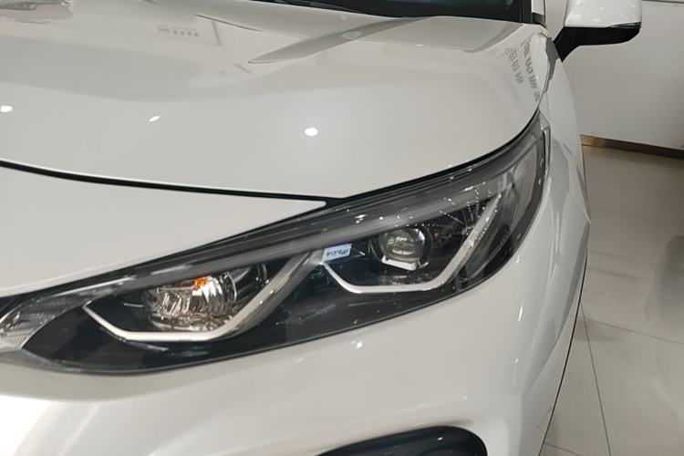 Used Toyota Wildlander 2023 Dual-Motor 2.5L E-CVT Four-Wheel Drive Prestige Edition Left Front Headlight