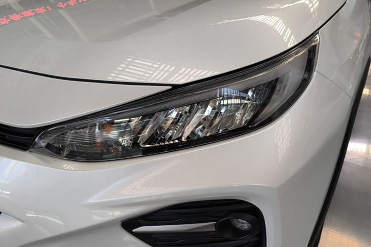 Used Toyota Wildlander 2023 2.0L CVT Two-Wheel Drive Leading Edition Left Front Headlight