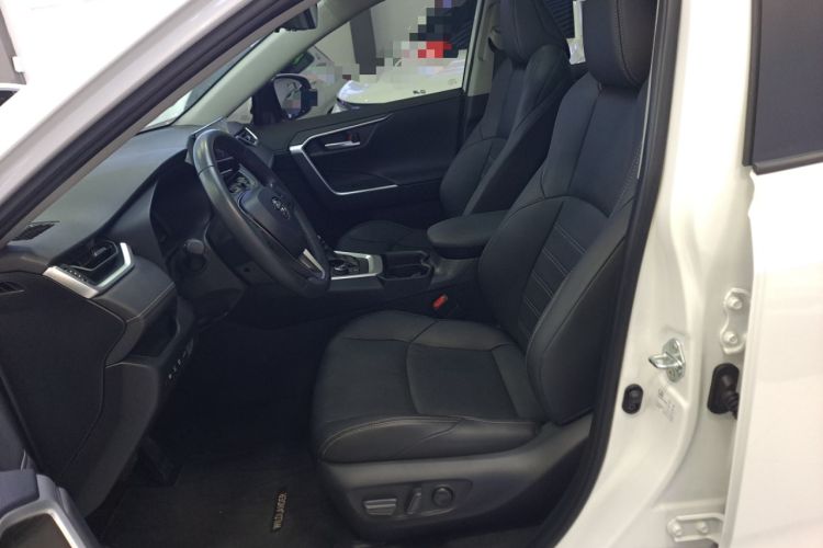 Used Toyota Wildlander 2023 Dual-Motor 2.5L E-CVT Four-Wheel Drive Prestige Edition Left Front Seat