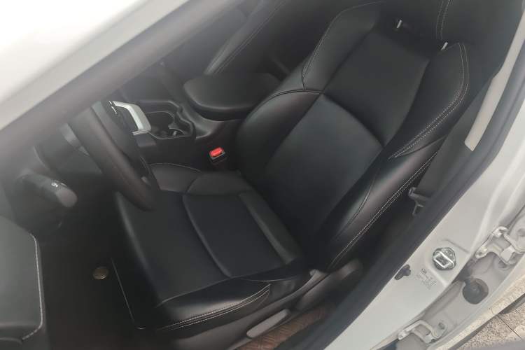 Used Toyota Wildlander 2023 2.0L CVT Two-Wheel Drive Leading Edition Left Front Seat