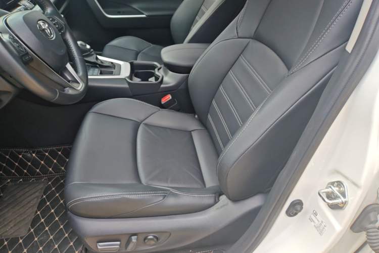 Used Toyota Wildlander 2023 2.0L CVT Four-Wheel Drive Luxury PLUS Edition Left Front Seat