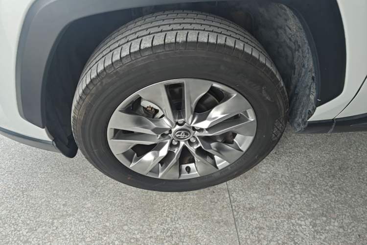 Used Toyota Wildlander 2023 2.0L CVT Two-Wheel Drive Leading Edition Left Front Wheel Hub