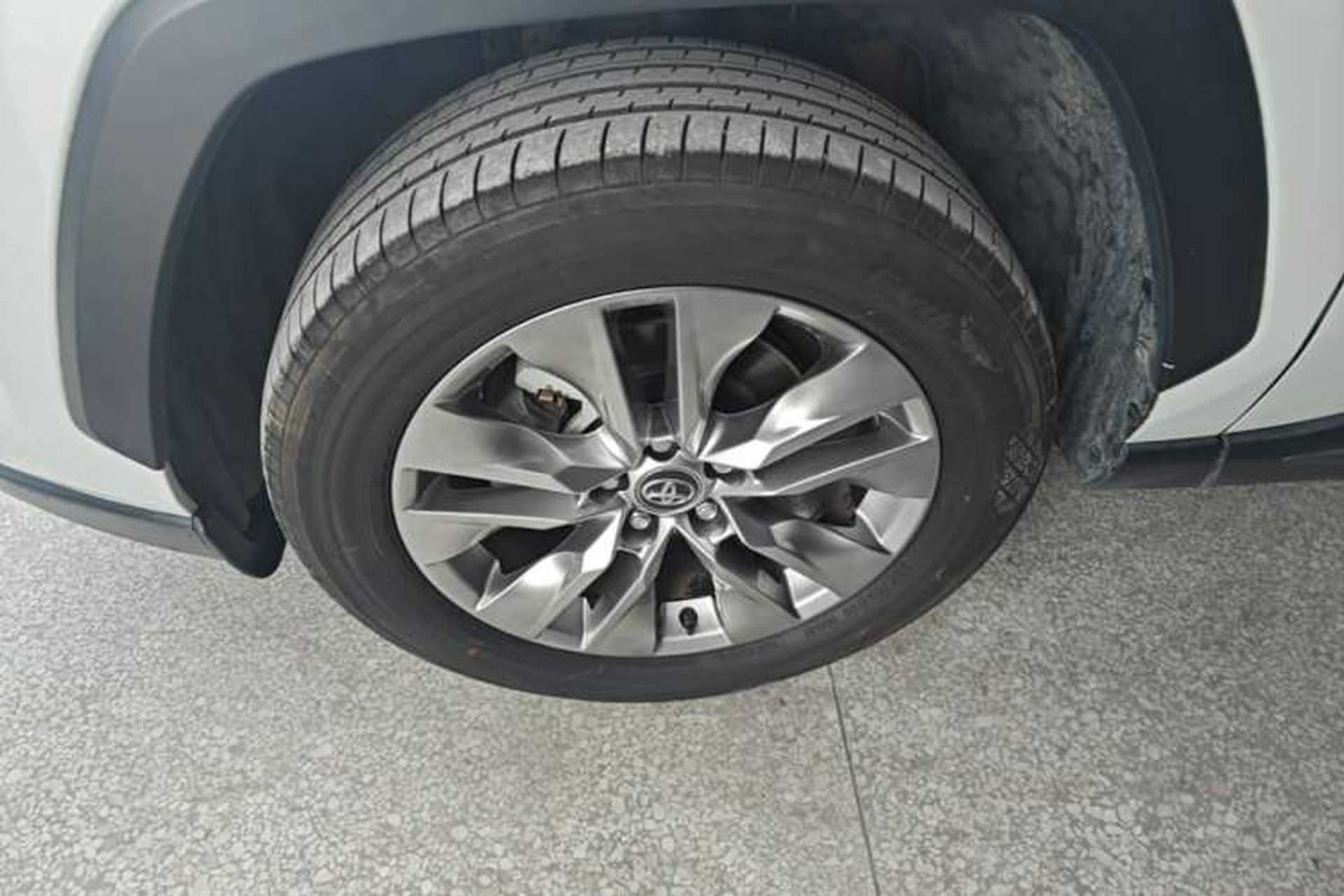 Used Toyota Wildlander 2023 2.0L CVT Two-Wheel Drive Leading Edition Left Front Wheel Hub