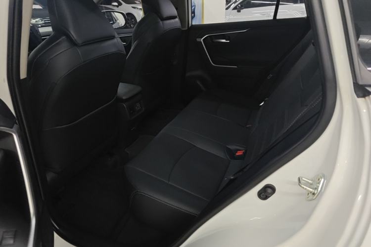 Used Toyota Wildlander 2023 2.0L CVT Two-Wheel Drive Luxury PLUS Edition Left Rear Seat