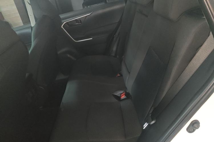 Used Toyota Wildlander 2023 2.0L CVT Two-Wheel Drive Leading Edition Left Rear Seat