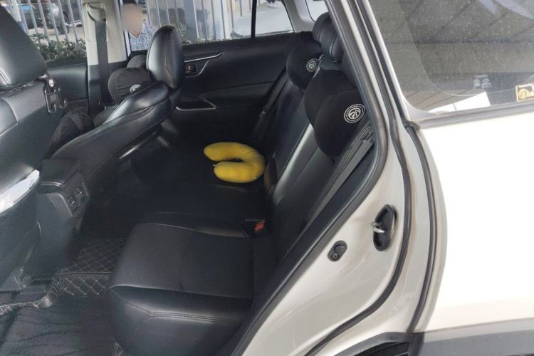 Used Toyota Wildlander 2023 2.0L CVT Two-Wheel Drive Leading Edition Left Rear Seat