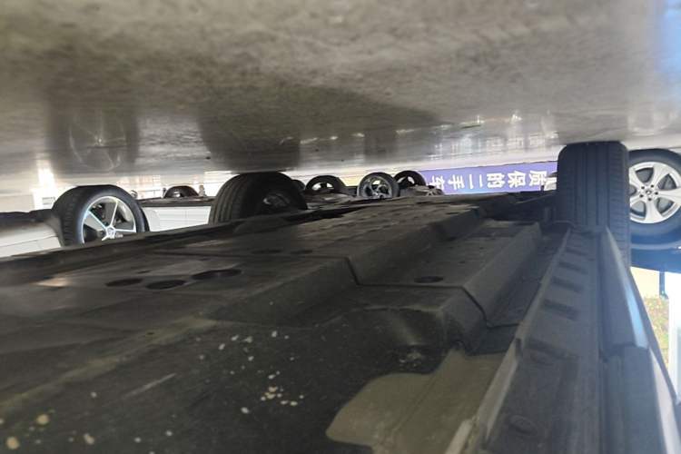 Used Toyota Wildlander 2023 2.0L CVT Two-Wheel Drive Leading Edition Left Side Sill