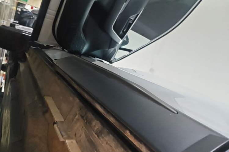 Used Toyota Wildlander 2023 2.0L CVT Two-Wheel Drive Leading Edition Left Side Sill