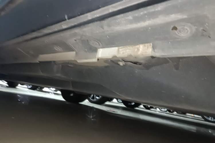 Used Toyota Wildlander 2023 2.0L CVT Two-Wheel Drive Urban Edition Left Side Sill