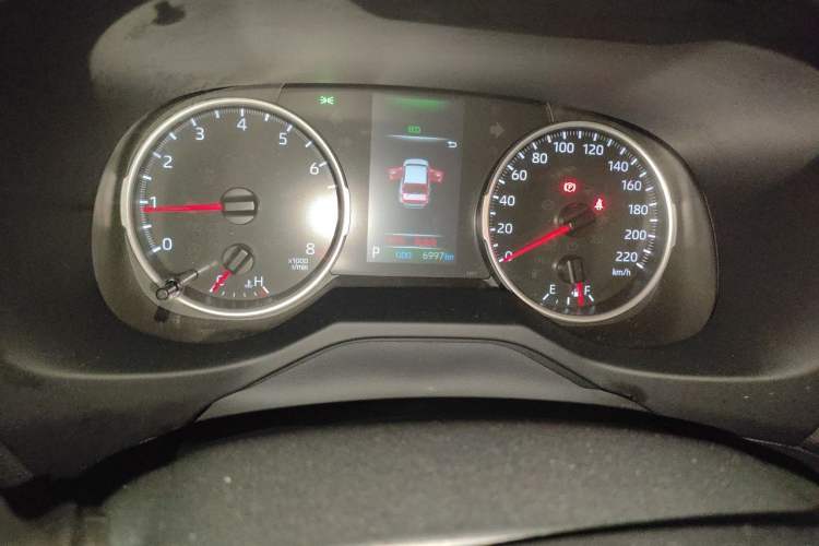 Used Toyota Wildlander 2023 2.0L CVT Two-Wheel Drive Leading Edition Odometer Close Up