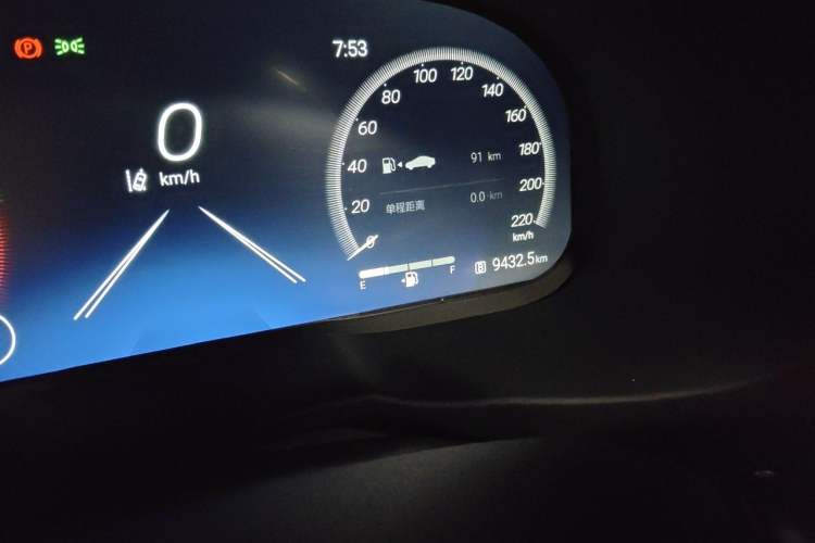 Used Toyota Wildlander 2023 2.0L CVT Two-Wheel Drive Luxury PLUS Edition Odometer Close Up