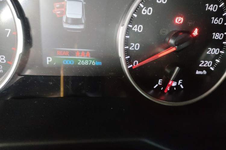 Used Toyota Wildlander 2023 2.0L CVT Two-Wheel Drive Leading Edition Odometer Close Up