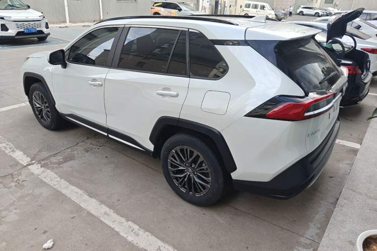 Used Toyota Wildlander 2023 2.0L CVT Four-Wheel Drive Luxury PLUS Edition Rear Left 45 Deg