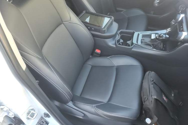 Used Toyota Wildlander 2023 2.0L CVT Two-Wheel Drive Leading Edition Right Front Seat