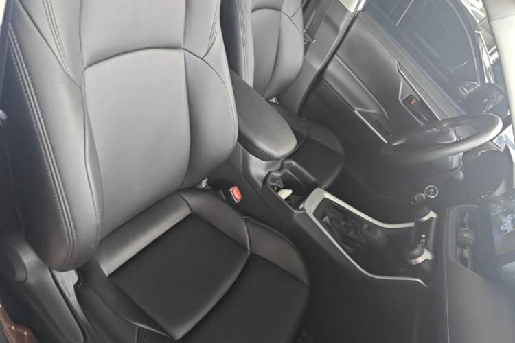 Used Toyota Wildlander 2023 2.0L CVT Two-Wheel Drive Leading Edition Right Front Seat