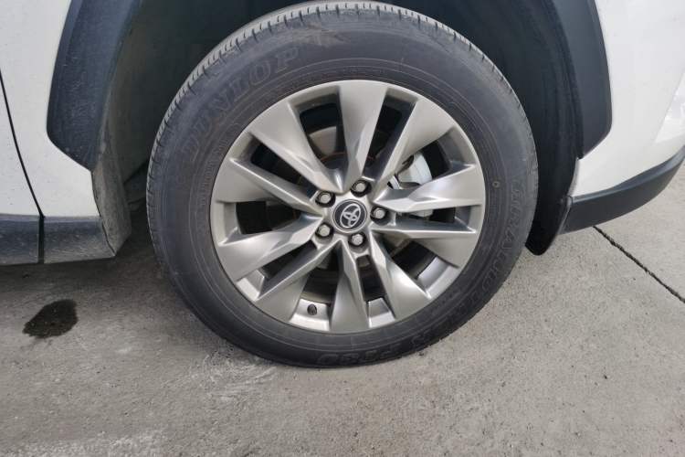 Used Toyota Wildlander 2023 2.0L CVT Two-Wheel Drive Leading Edition Right Front Wheel Hub