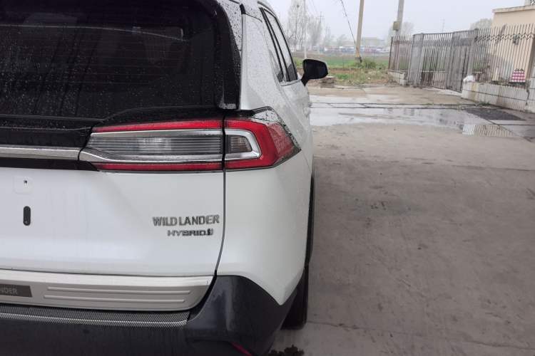 Used Toyota Wildlander 2023 Dual-Motor 2.5L E-CVT Two-Wheel Drive Luxury PLUS Edition Right Rear Taillight