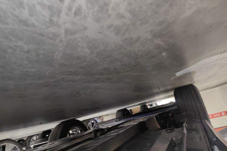 Used Toyota Wildlander 2023 2.0L CVT Four-Wheel Drive Luxury PLUS Edition Right Side Sill