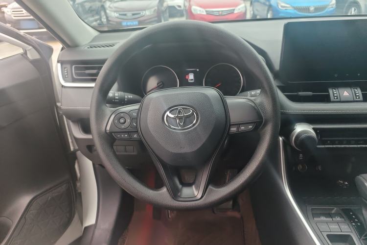 Used Toyota Wildlander 2023 2.0L CVT Two-Wheel Drive Leading Edition Steering Wheel