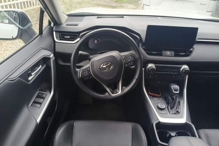 Used Toyota Wildlander 2023 Dual-Motor 2.5L E-CVT Four-Wheel Drive Prestige Edition Steering Wheel