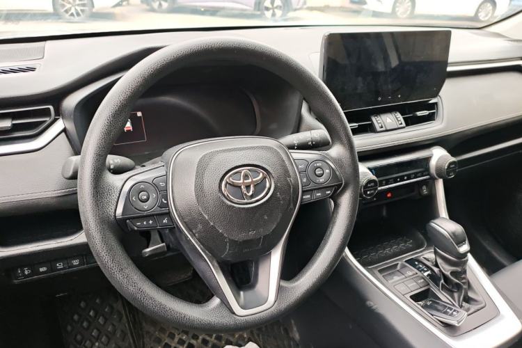Used Toyota Wildlander 2023 2.0L CVT Two-Wheel Drive Luxury PLUS Edition Steering Wheel