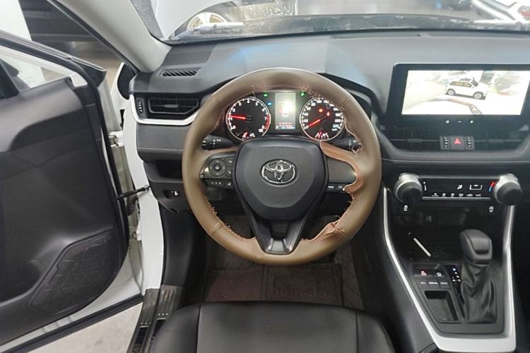 Used Toyota Wildlander 2023 2.0L CVT Two-Wheel Drive Leading Edition Steering Wheel