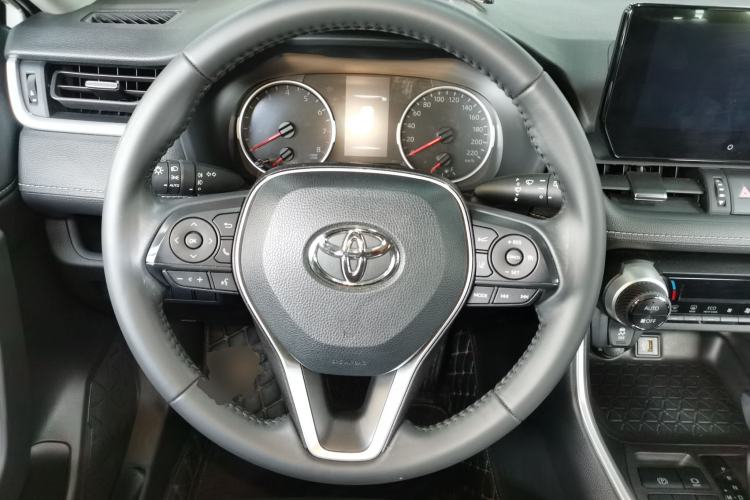 Used Toyota Wildlander 2023 2.0L CVT Two-Wheel Drive Urban Edition Steering Wheel