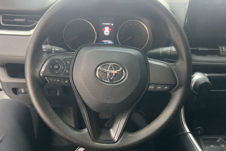 Used Toyota Wildlander 2023 2.0L CVT Two-Wheel Drive Leading Edition Steering Wheel