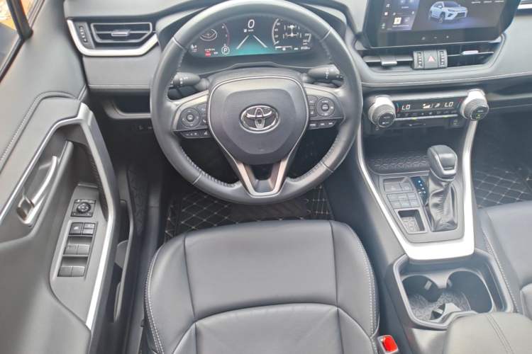 Used Toyota Wildlander 2023 2.0L CVT Four-Wheel Drive Luxury PLUS Edition Steering Wheel