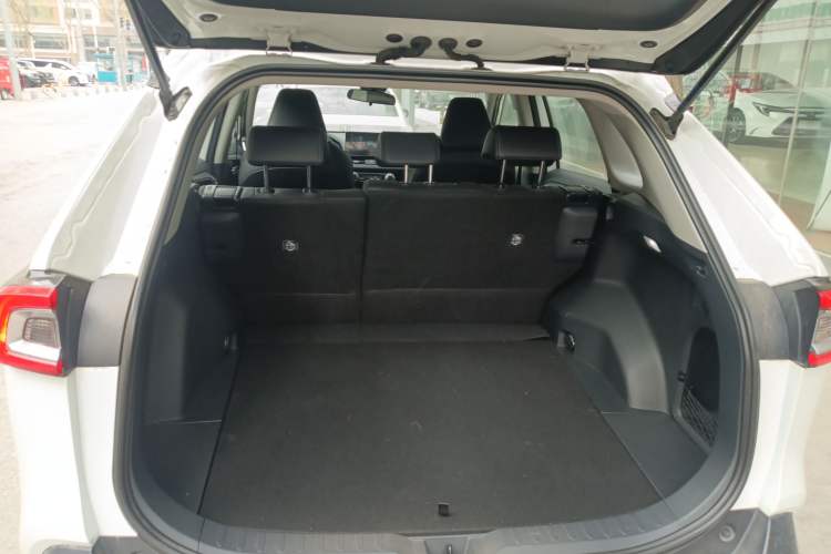 Used Toyota Wildlander 2023 2.0L CVT Four-Wheel Drive Luxury PLUS Edition Trunk