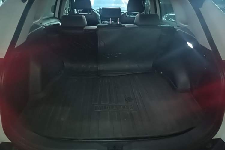 Used Toyota Wildlander 2023 2.0L CVT Two-Wheel Drive Urban Edition Trunk