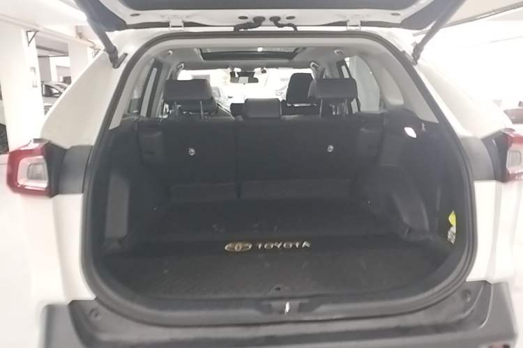 Used Toyota Wildlander 2023 2.0L CVT Two-Wheel Drive Luxury PLUS Edition Trunk