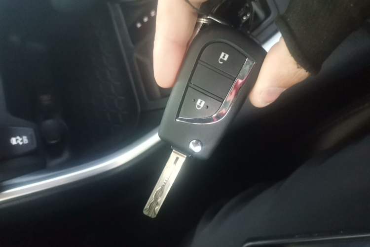 Used Toyota Wildlander 2023 2.0L CVT Two-Wheel Drive Leading Edition Vehicle Key
