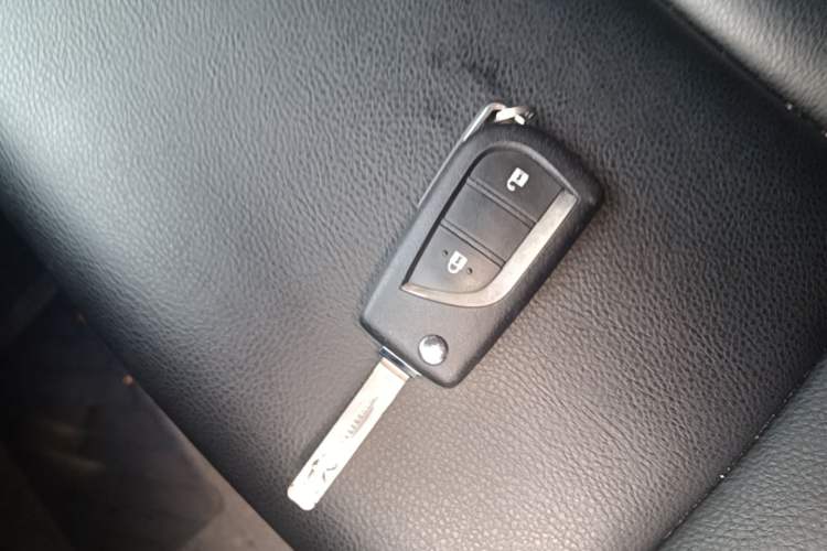 Used Toyota Wildlander 2023 2.0L CVT Two-Wheel Drive Leading Edition Vehicle Key