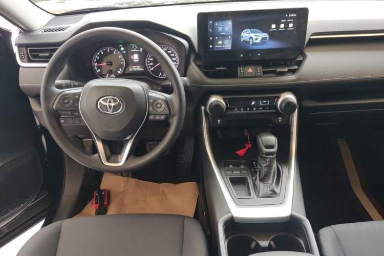 Used Toyota Wildlander 2024 2.0L CVT Two-Wheel Drive Leading Edition Audio And AC Panel