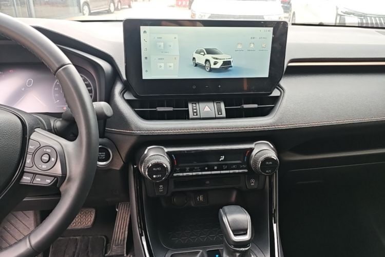 Used Toyota Wildlander 2024 2.0L CVT Two-Wheel Drive Luxury PLUS Edition Audio And AC Panel