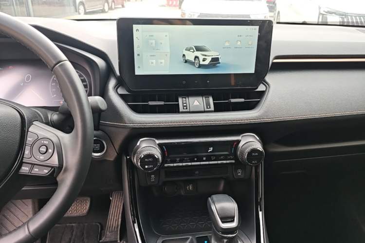 Used Toyota Wildlander 2024 2.0L CVT Two-Wheel Drive Luxury PLUS Edition Audio And AC Panel